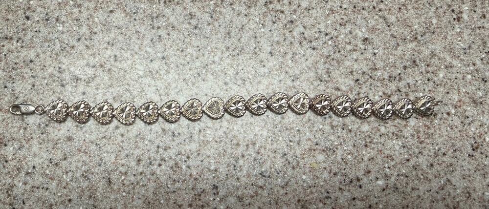 Beverly Hills Silver Vnt Diamond Cut Sterling Heart Link Bracelet 7.25” 13g SA